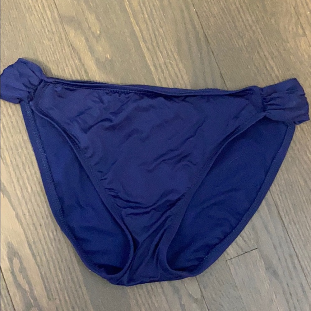 Bikini bottoms